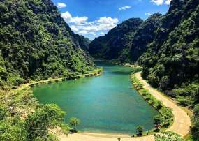Tour Tuyệt Tình Cốc- Tràng An- Hang Múa