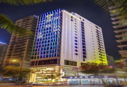 Khách Sạn Maximilan 4 Sao Đà Nẵng